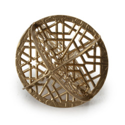 FIGURA 17x17x17 METAL DORADO