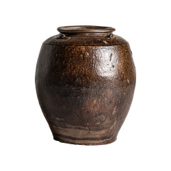 VICAL HOME / JARRON CLARK