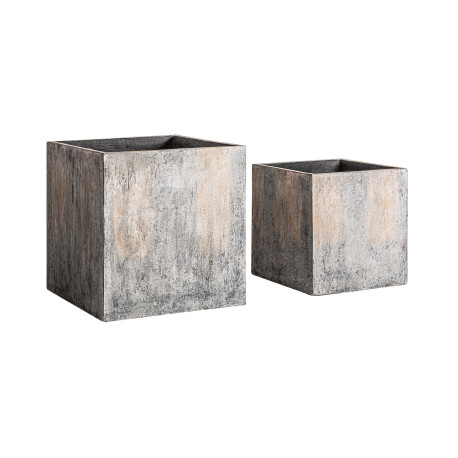 VICAL HOME / MACETERO ARVIT J 2