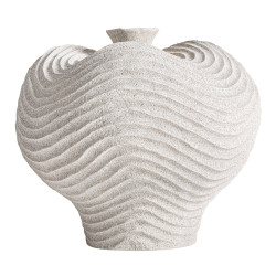 VICAL HOME / JARRON GRETH